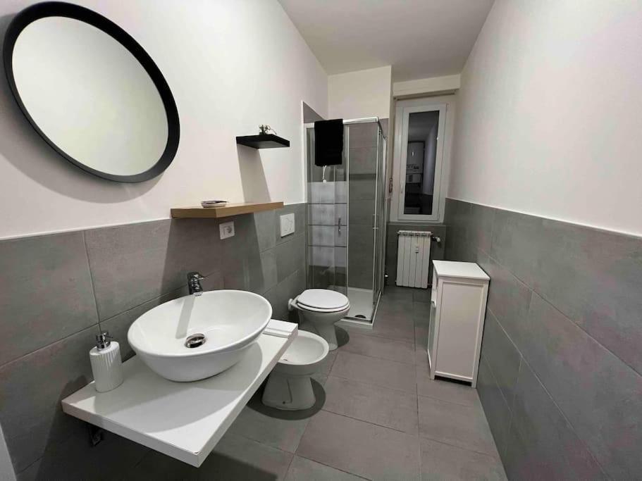 Appartamento Comodo 10 Min Da Centro Турин Екстер'єр фото